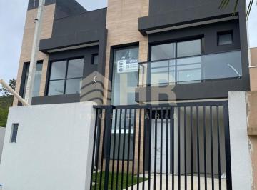 Casa · 152m² · 3 Quartos · 2 Vagas · Sobrado triplex com 03 suítes e 02 vagas de garage