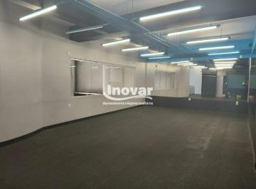 Comercial · 120m² · Loja com aprox 120m² na Av. Getulio Vargas, recepção, mezanino, 3 salas, banho, 1 copa, Av. Getulio 