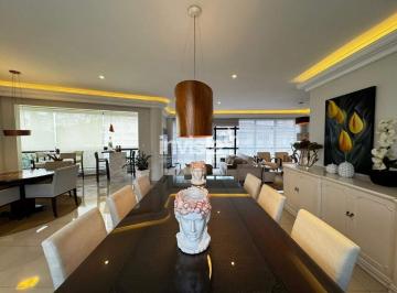 Apartamento · 275m² · 4 Quartos · 3 Vagas · Apartamento Mobiliado com 4 Quartos sendo 3 Suítes no Boqueirão em Santos!