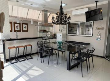 Casa · 224m² · 3 Quartos · 2 Vagas · Village Damha I