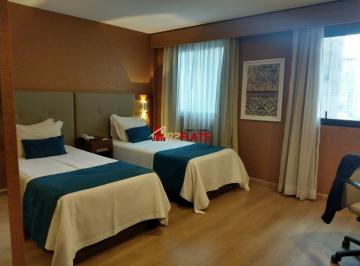 Apartamento · 29m² · 1 Quarto · 1 Vaga · Flat com ótimo preço no bairro Moema. Confira!