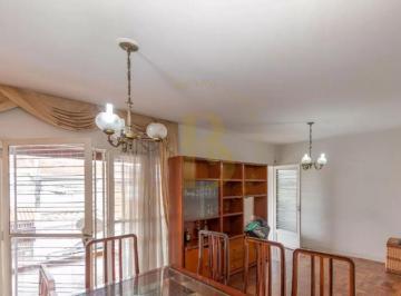 Casa · 138m² · 3 Quartos · 2 Vagas · Casa ampla com 138m² no Jardim Aeroporto