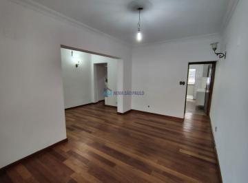 Casa · 128m² · 3 Quartos · 2 Vagas · Sobrado à venda, próximo do metro