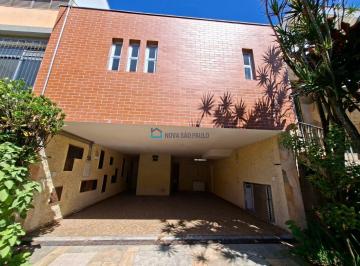 Casa · 219m² · 3 Quartos · 4 Vagas · Sobrado à venda no Jardim da Saúde, Rua Ribeiro Lacerda.