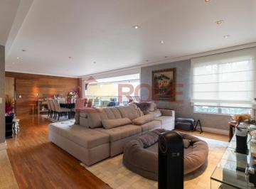 Apartamento · 220m² · 4 Quartos · 4 Vagas · Oportunidade de venda  suites com 3 vagas na Chacara Santo Antonio