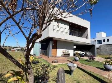 Casa · 222m² · 3 Quartos · 4 Vagas · Condomínio Parqville Pinheiros Sobrado 3 quartos