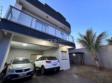 Casa · 229m² · 3 Quartos · 2 Vagas · Casa à venda em Londrina/PR
