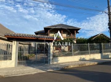 Casa · 201m² · 4 Quartos · 2 Vagas · Casa à venda em Nova Petrópolis/RS