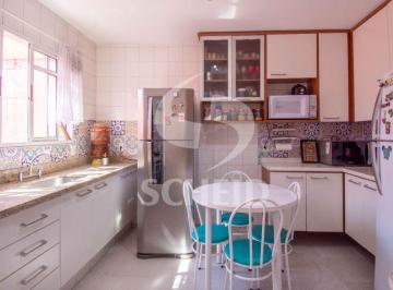 Casa · 148m² · 3 Quartos · 2 Vagas · Casa de Vila á Venda na Saúde com 148m², 3 quartos sendo 1 suíte, 2 vagas.