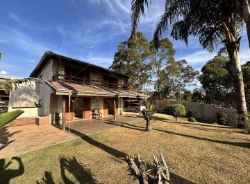 Rural · 2609m² · 4 Quartos · 2 Vagas · Chácara com Escritura