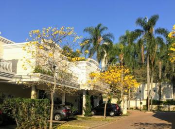 1 · Casa de condomínio com 220.94 m², 3 quartos sendo 3 suítes à venda no bairro Santo Amaro.