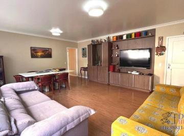 Apartamento · 120m² · 3 Quartos · 1 Vaga · Apartamento no Água Verde com 120m², 3 Quartos, 1 sendo Suíte com closet, 1 Vaga