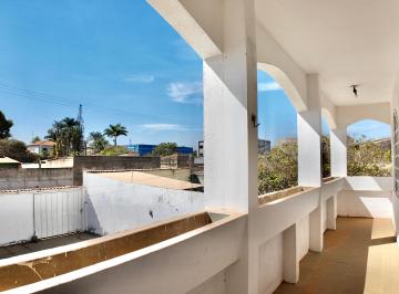 Casa de 6 quartos, Sobradinho · mponente Sobrado Colonial | 6 Quartos | 3 Suítes | Aceita Financiamento e FGTS | Sobradinho