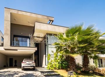 Foto 01 · Imperdível casa em condomínio com 5 quartos, 5 suítes e 370m² em Santana de Parnaíba-SP, bairro Cida