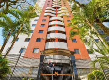 Apartamento de 3 quartos Venda R$ 700.000 · Cabral– 3 Dormitórios Sacada 1 Vaga  Vista Livre em Andar Alto