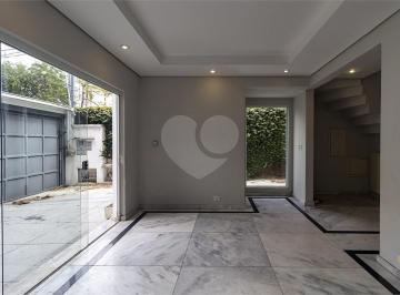 Casa · 200m² · 3 Quartos · 2 Vagas · Casa com 3 quartos à venda em Vila nova conceição - SP