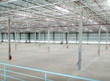 Comercial · 57825m² · 10 Vagas · Galpão à venda em Residencial parque cumbica - SP