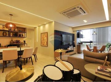 Apartamento · 125m² · 4 Quartos · 2 Vagas · Lindo apartamento de 4 quartos, sendo todos suítes. Dependência completa, cozinha, varanda e sala de