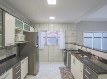 Casa · 205m² · 3 Quartos · 2 Vagas · Casa impecável em Sorocaba! 204 m², 3 quartos