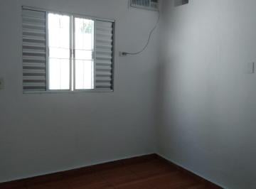 Casa de 2 quartos, Embu das Artes · Casa térrea arejada !!