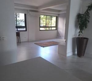 l0732a.jpg · APARTAMENTO COM 3 SUITES 4 VAGAS E 2 DEPÓSITOS 