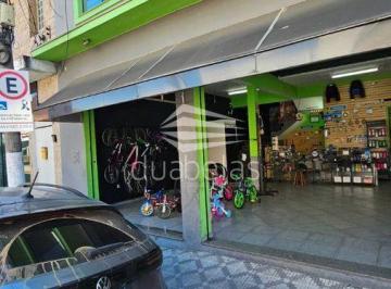 Comercial · 1800m² · Seu Negócio no Melhor Endereço: Ponto Comercial à venda no Centro de Caçapava