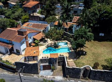 Casa de 6 quartos, Cotia · Casa tipo para venda em Granja Viana com 6 quartos, sendo 4 suítes, 708m²