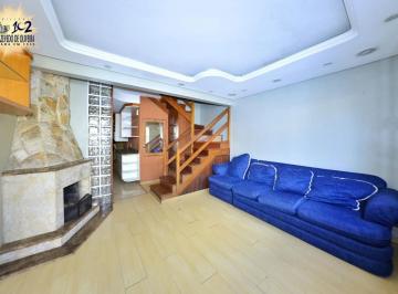 Casa · 80m² · 2 Quartos · 1 Vaga · Seu Novo Lar em Porto Alegre: Conforto, Lazer e Localização Estratégica no Bairr