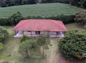 Linda casa com laje de 180m² · Chácara com 3 dormitórios à venda, 4 m² por R$ 1.099.000,00 - Fazendinha - Campo Largo/PR