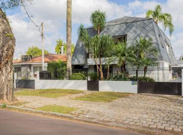 Casa · 209m² · 4 Quartos · Casa à venda no Juvevê ARYA1