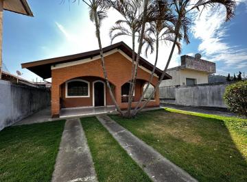 Casa , São Bento do Sapucaí · Moradia com potencial de renda: casa + ponto comercial