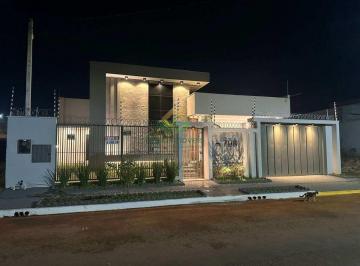 Casa · 183m² · 3 Quartos · 2 Vagas · Casa no Bairro Porto Alegre em Sorriso MT - Proximo do Centro