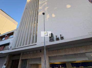 Sala Comercial à venda – Centro de Florianópolis (Rua Felipe Schmidt, Ed. CEISA) · Sala Comercial à venda – Centro de Florianópolis (Rua Felipe Schmidt, Ed. CEISA)