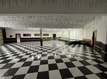 Comercial · 380m² · 10 Vagas · Galpão Comercial para Comprar, 380m² - Vila Palmares, Santo André/SP.