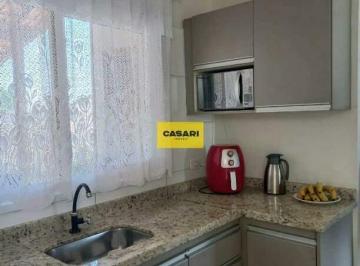 Casa · 54m² · 2 Quartos · Casa com 2 dormitórios, cozinha com planejados e amplo quintal com garagem para 3 veiculos coberta B