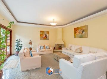 31f253aa-e582-42d8-8f59-446117947333.jpg · Casa no condomínio Residencial Morumbi para venda com 5 quartos, sendo 3 suítes, 425m²