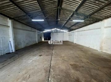 Comercial · 400m² · 3 Vagas · Galpão disponível para Locação no bairro Marta Helena em Uberlândia-MG.