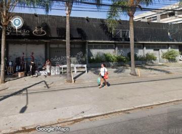 Comercial · 1300m² · 30 Vagas · Galpao para Alugar na avenida Celso Garcia 1300m2