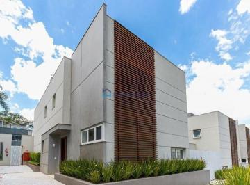 Casa · 525m² · 4 Quartos · 5 Vagas · Casa de alto padrão à venda com 4 quartos, 4 suítes, 5 vagas, em Granja Julieta.
