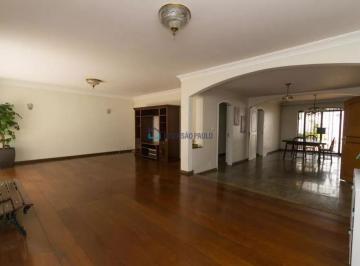 Casa · 256m² · 4 Quartos · 5 Vagas · Sobrado com 256m² sendo 4 dormitórios 3 suítes sala coz 4 banheiros lavanderia 5 vagas de garagem.