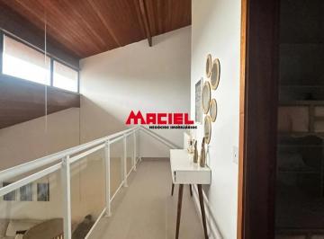 Casa · 200m² · 4 Quartos · 2 Vagas · LINDA CASA EM CONDOMÍNIO EM SÃO SEBASTIÃO!!!