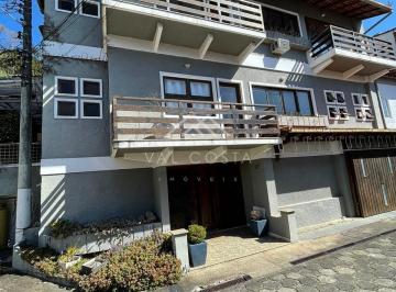 img-20250818-wa0070-17580708231462.jpg · Excelente casa triplex próximo ao centro.
