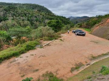 Terreno · 7000m² · Terreno à venda no bairro Itaipava - Petrópolis/RJ