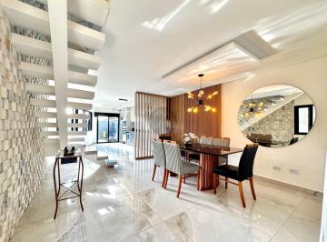 Casa · 152m² · 3 Quartos · 2 Vagas · Triplex no Residencial Foggiatto – Espaço, Conforto e Localização no Costeira