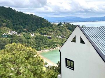 Casa · 900m² · 3 Quartos · 3 Vagas · Casa à venda no bairro Ganchos do Meio - Governador Celso Ramos/SC, Norte