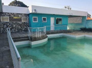 Casa · 1050m² · 5 Quartos · 6 Vagas · Casa à venda no bairro Coqueiral em Araruama/RJ
