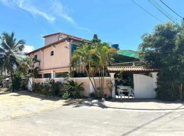 Comercial · 600m² · 3 Quartos · Ponto Comercial à venda no bairro Praça da Bandeira em Araruama/RJ