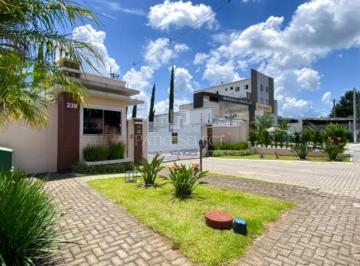 Casa · 132m² · 3 Quartos · 2 Vagas · Casa de condomínio com 132 m², 3 quartos sendo 1 s