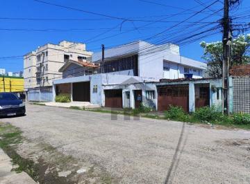 4e49b85f246335fb16cd1c3c3443b93598a28a72 · Casa Comercial ou Residencial, 420m², com 2 quartos, localizada em Candeias, Jaboatão dos Guararapes