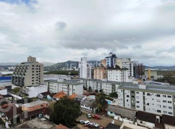 614f0e68 · Apartamento, 2 dormitórios, 67 m², em Agronômica